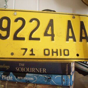 Vintage Ohio 1971 Liscense Plate- Collectible_ Home Decor- Metal- Yellow